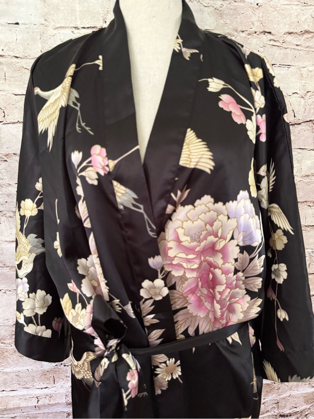 Kim+Ono Black Robe - Picture 3 of 5